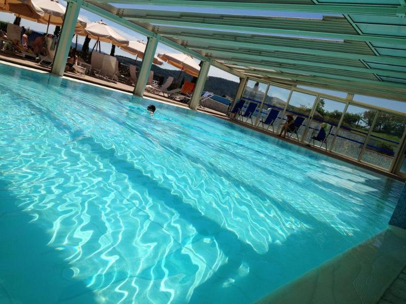 Aquaviva Relax Hotel Casole dʼElsa Екстериор снимка